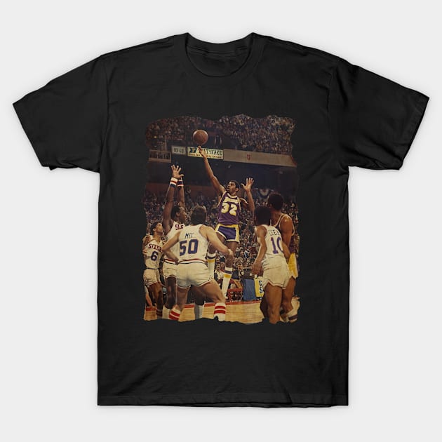 Magic Johnson vs Sixers - NBA Finals Game 6, 1980 Vintage T-Shirt by CAH BLUSUKAN